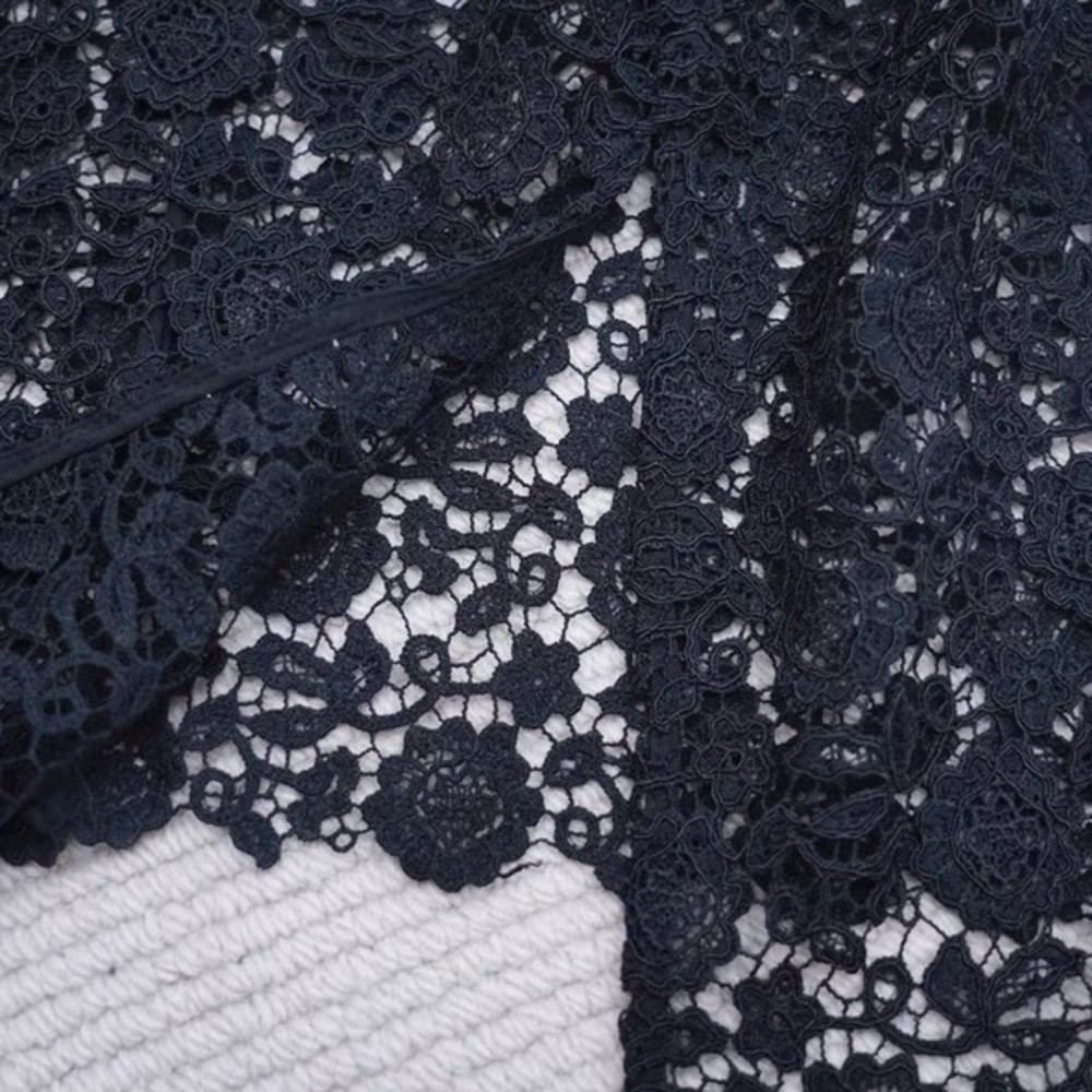 Self-Portrait Guipure Fitted Embellished Buttons Black Lace Midi Dress NWOT - Picture 4 of 15